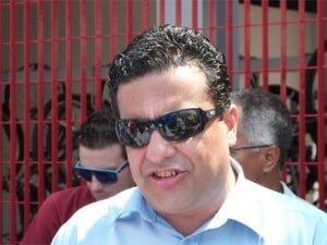 André Santiago