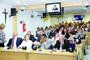 Vereadores de Osasco criticam a Eletropaulo