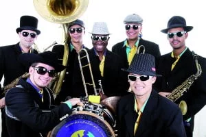 Evento reúne música, dança e teatro