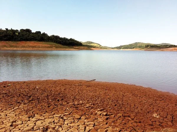 Sabesp falta a audiências sobre crise da água