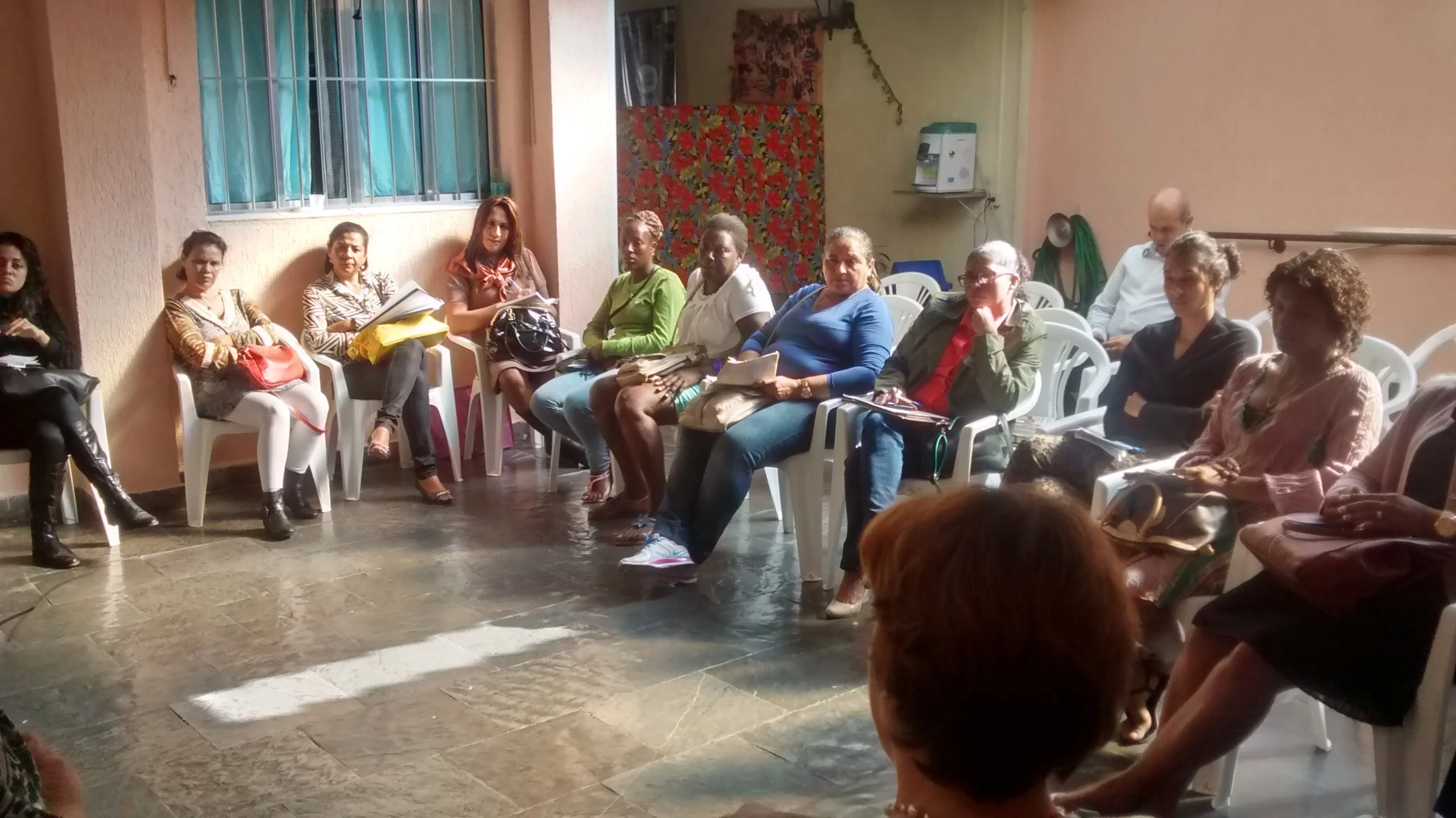 Carapicuíba realiza reunião para 2ª Conferência Municipal de Políticas para as Mulheres