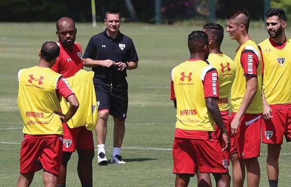 Doriva estreia no Tricolor contra o Fluminense