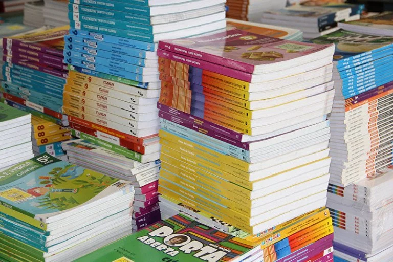 Barueri realiza campanha de doação de livros