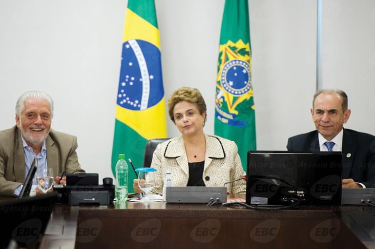 Visão de olho: Combate ao zika