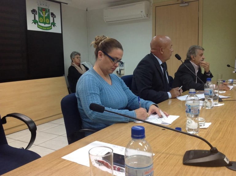Andréa Capriotti não segue Vergínio e diz que fica no PSD