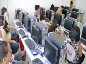 Barueri abre novas vagas para cursos de informática