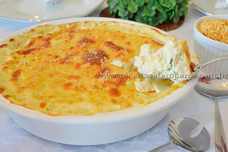 Receitas e Temperos: Bacalhau Gratinado com Batatas
