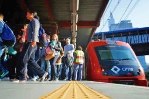 De acordo com a CPTM, o controle é constrante, mas restos de alimentos jogados nas estações podem atrair ratos Foto: Jean Philippe Vasconcelos