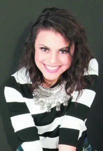 Youtuber Bruna Louise traz stand up "Desbocada" ao TMB