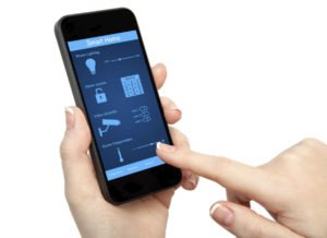 Dia dos Pais: Moda e smartphones são os preferidos para presentear, aponta pesquisa do Mercado Livre