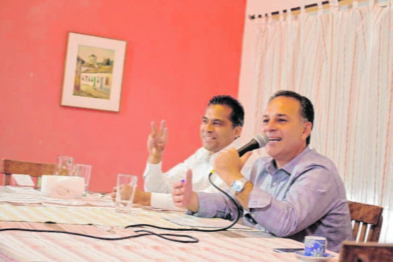 Rogério Franco é o novo prefeito de Cotia