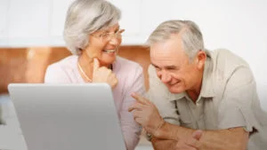 Senac tem curso de informática para pessoas acima de 40 anos