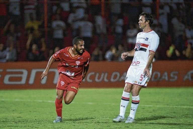 Fala, Zé Corneta! Deu ruim pro Rogério Ceni!