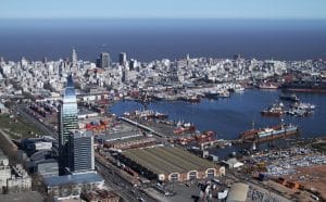 4 destinos internacionais por até R$ 1.400 com taxas