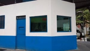 Base sem guardas assusta comerciantes
