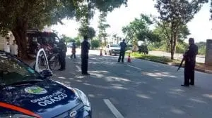 Veículos foram encaminhado para o DP para elaboração do boletim de ocorrência e localização dos donos / Foto: Divulgação