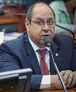 Deputado osasquense diz que Alexandre de Moraes no STF é "o absurdo dos absurdos"