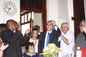 Empossado em Cotia, Rogério Franco anuncia secretários e inicia projetos de governo