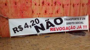Carapicuíba marca terceiro ato contra o aumento da passagem