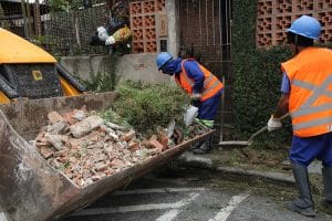 Prefeitura de Barueri inicia o ano com mutirão de limpeza