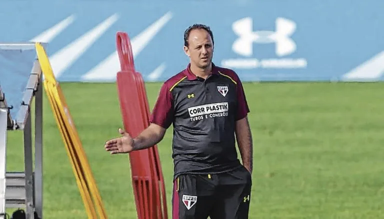 Ceni empolga no Tricolor