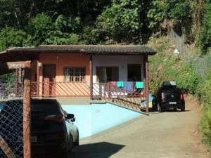 Câmara aceita pedido de cassação de vereador que usou carro oficial para ir à praia
