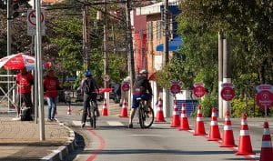 Com possível mudança na ciclofaixa, Lins diz que vai adequar parques para ciclistas