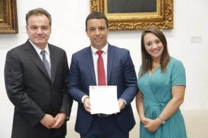 Lins busca recursos junto ao governo do estado
