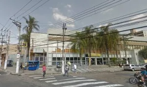 Quadrinha fugiu antes da polícia chegar / Foto: Reprodução Google Maps