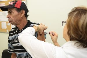 Campanha de vacinação contra a gripe começa nesta segunda-feira, 17