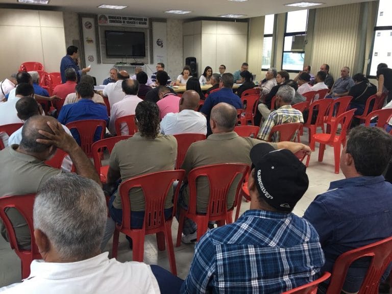 Trabalhadores da região se reúnem para organizar Greve Geral na sexta, 28