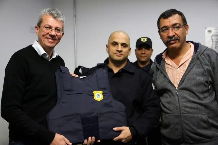 Guarda Municipal de Jandira recebe 86 novos coletes balísticos
