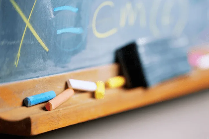 Último dia de inscrições para concurso público com 1,8 mil vagas de diretor de escola