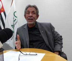 O empresário Amir Gomes dos Santos substitui André Menezes de Melo no comando da Associação Comercial e Empresarial de Osasco, em meio a esforço para pagar dívidas e retomar quadro de associados