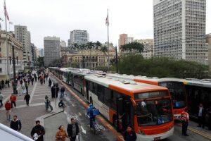 paralisação ônibus