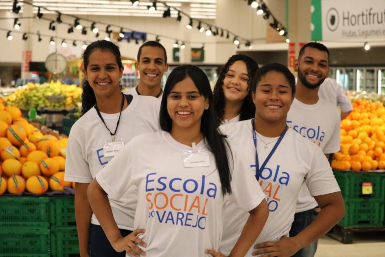Escola do Varejo, do Instituto Grupo BIG, abre vagas para jovens em Osasco