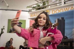 larissa manoela cotia modo avião netflix