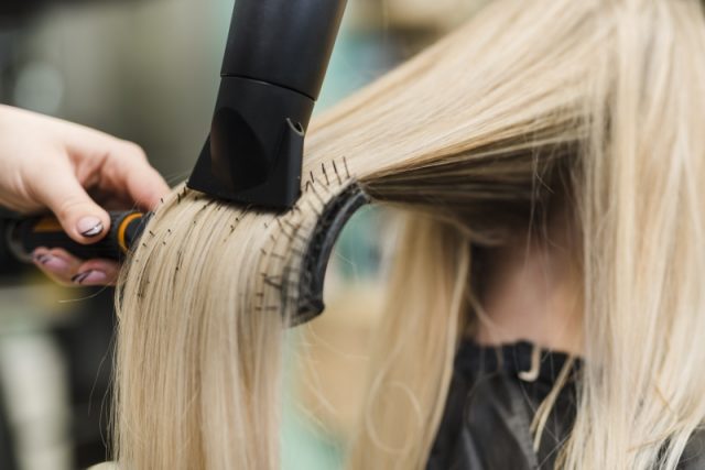 corte de cabelo grátis carapicuíba