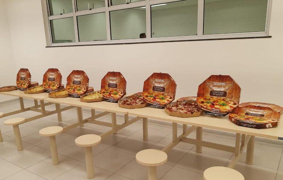 comerciantes de Barueri doam pizzas aos profissionais da saúde do ps