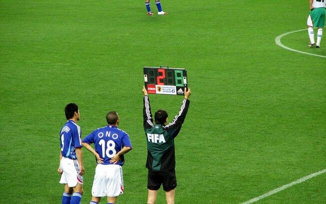 substituições futebol