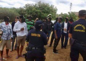 GCM dispersa aglomeração em campo de futebol em Carapicuíba