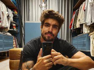 Brega? Decoração ‘descolada’ do apê de Caio Castro viraliza na internet