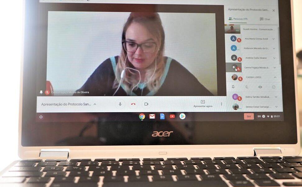 Barueri oferece suporte emocional online para profissionais da educação