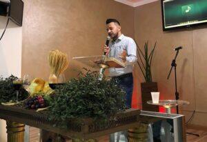 igreja LGBTT+ carapicuíba