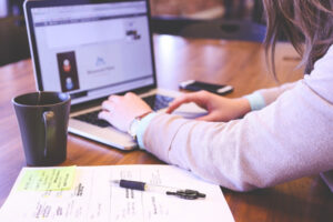cursos profissionalizantes online grátis Barueri