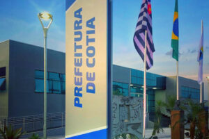 cotia feriado ponto facultativo
