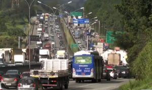 protesto caminhoneiros barueri