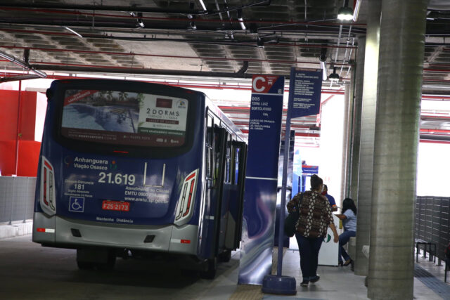 terminal de ônibus vila yara osasco