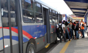 ônibus itapevi