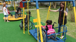 brinquedos para crianças com deficiência carapicuíba